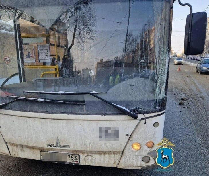 Крепкие пешеходы в Самаре, однако…