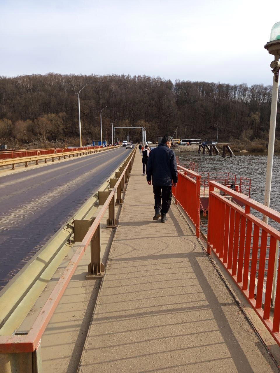 Мост через Оку неподалёку от города Озёры