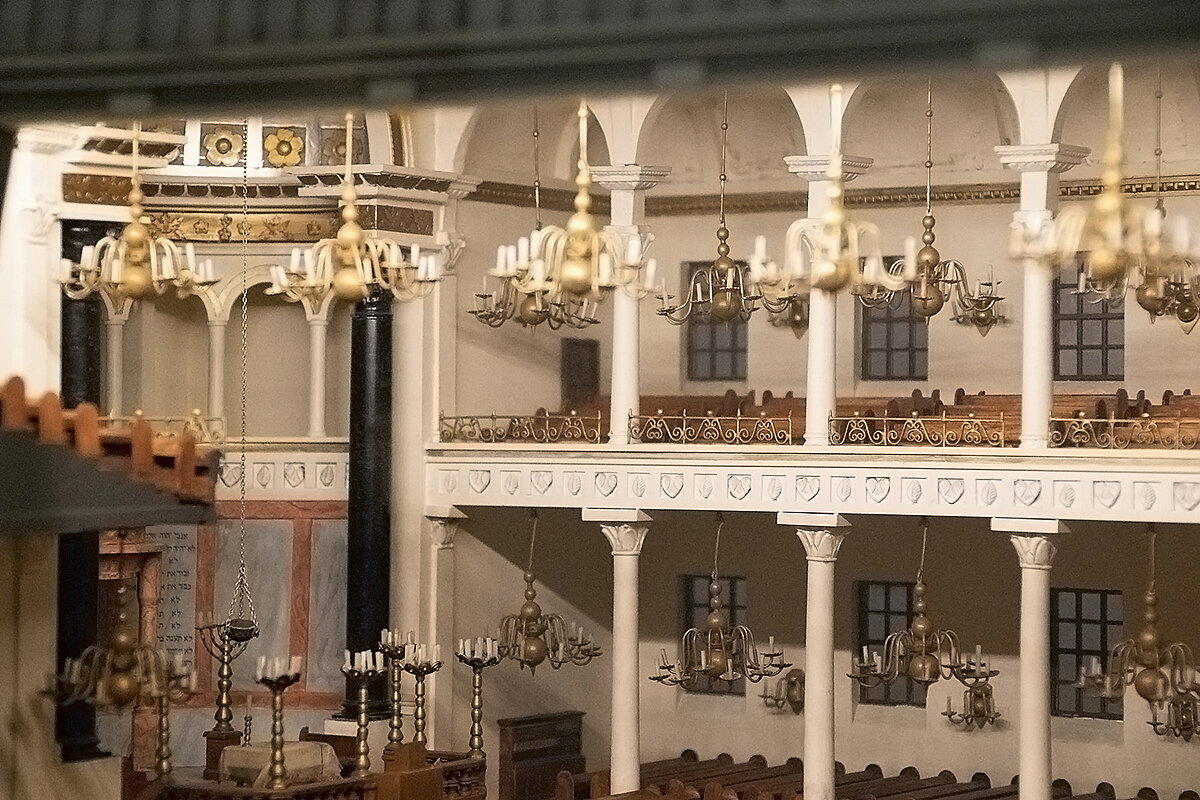 Большая синагога Варшавы, Польша, 1878 г. Сожжена нацистами в 1943 г.