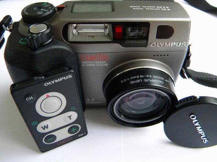 Какими были цифровые фотокамеры 25 лет назад - ретрообзорчик Olympus Camedia C-3000