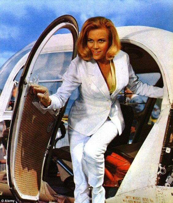 Honor Blackman(1925-2020)<div>Actress</div><div><br></div>