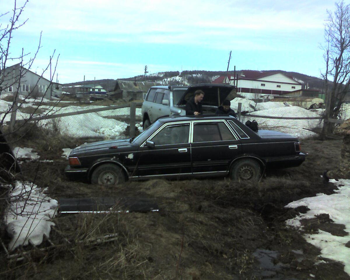 Невероятный вестерн / Покупка и доставка Nissan Cedric Y30'1984