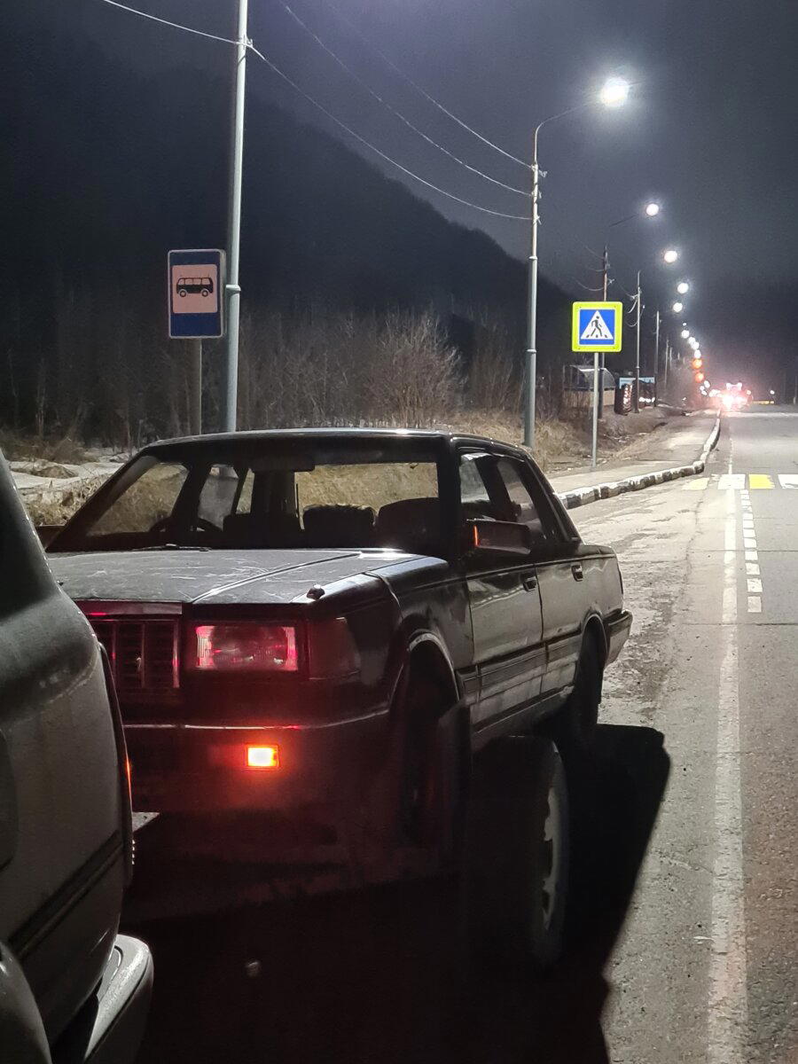 Невероятный вестерн / Покупка и доставка Nissan Cedric Y30'1984