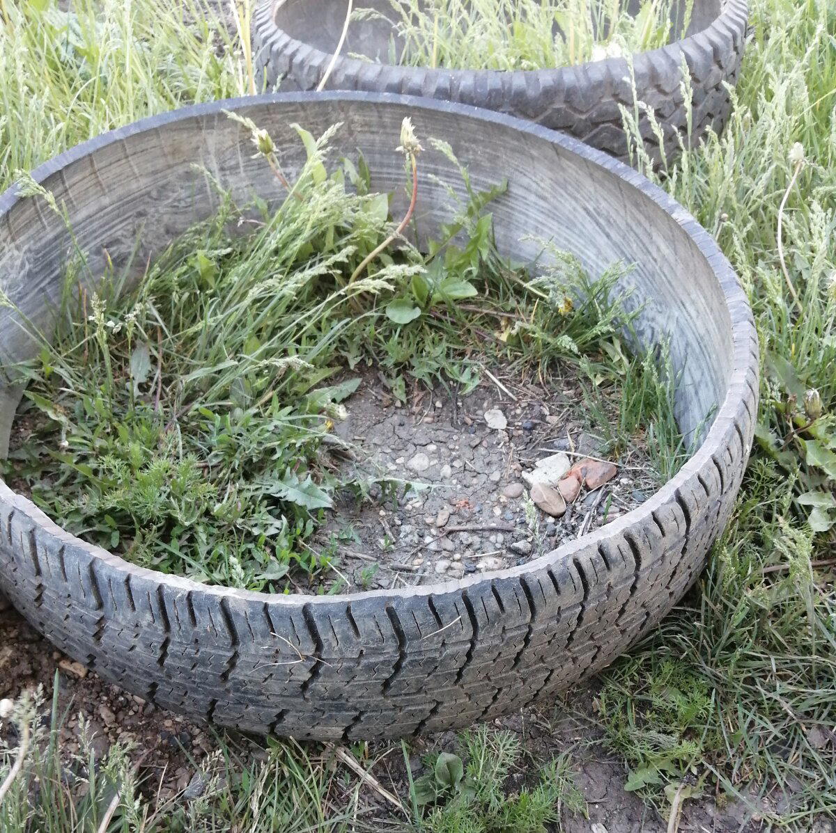 Это НЕ клумба- это будет ПОД землей!