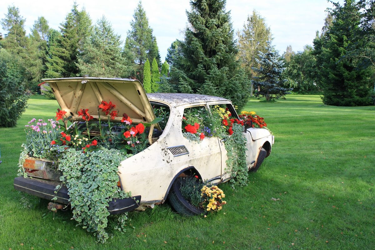 SAAB 99