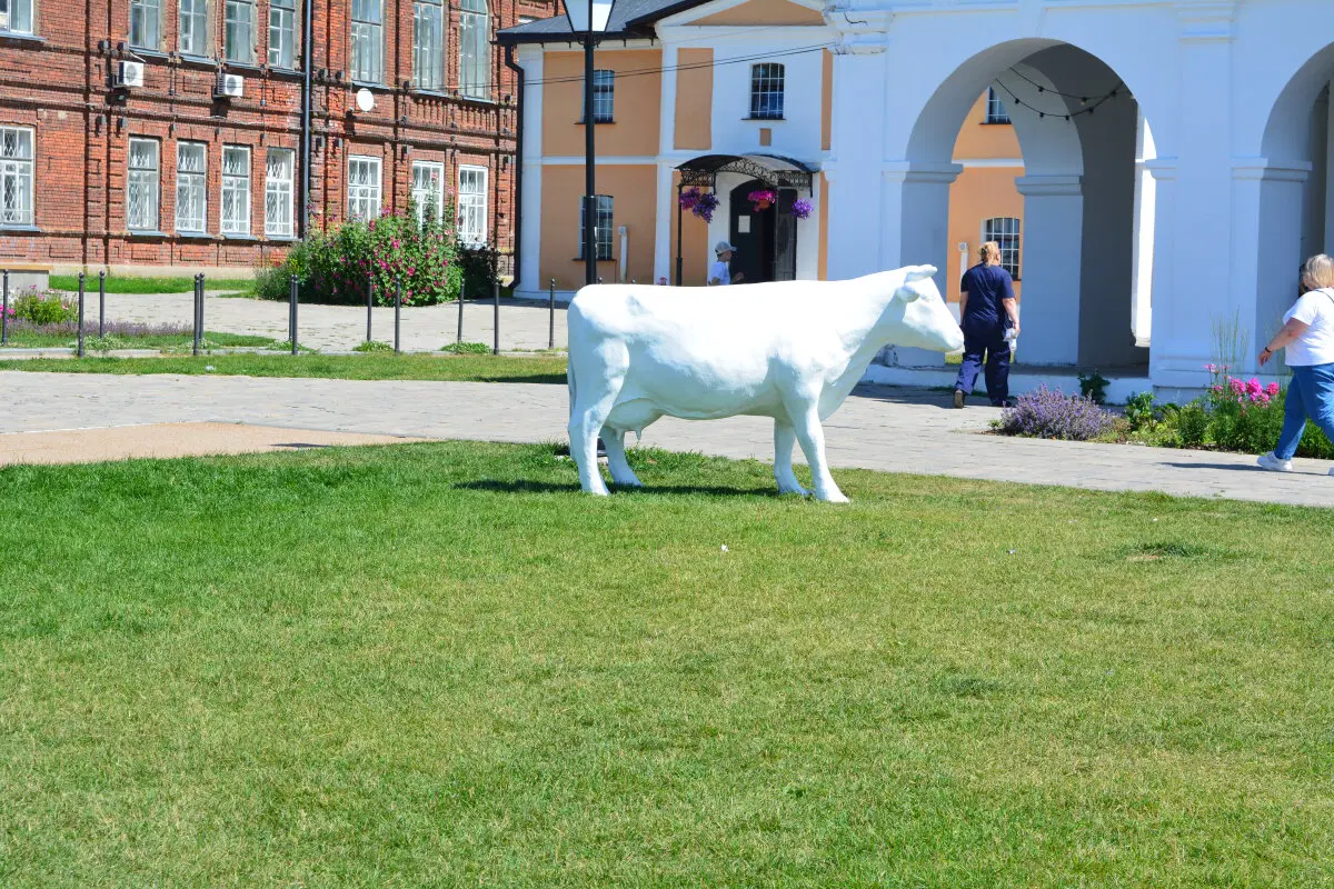 Коровка понравилась ( там же )