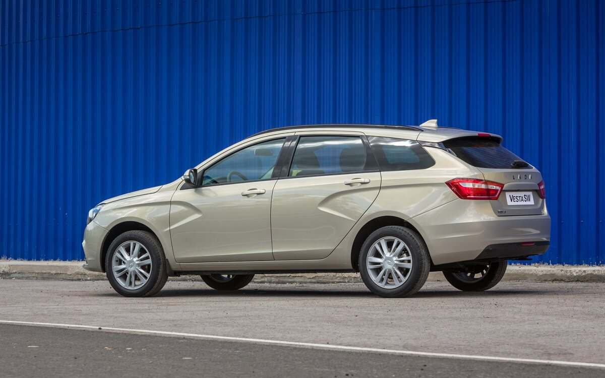 Lada Vesta SW фото с сайта: https://avatars.dzeninfra.ru/get-zen_doc/3507292/pub_6043ae4858285736ddb14916_6043b6e858285736ddbfb340/scale_1200