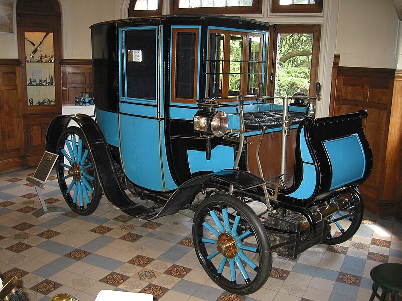 Peugeot Type 27 brougham (1899) фото с сайта: https://en.wikipedia.org/wiki/Brougham_(car_body)#/media/File:Peugeot_Typ_27_1899.JPG