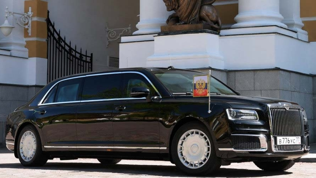 Aurus Senat Limousine L700 фото с сайта: https://www.amic.ru/images/news/news/433450_size1.jpg