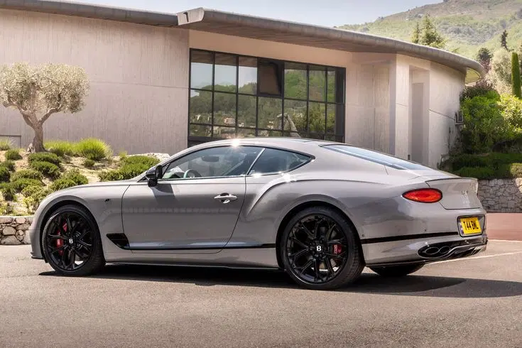 Bentley Continental GT S Range. Хотя тут больше следующий подтип кузова, но об этом дальше. Фото с сайта: https://i.pinimg.com/736x/78/ba/1b/78ba1bc6390489a1fd83bf27bfccd59d.jpg
