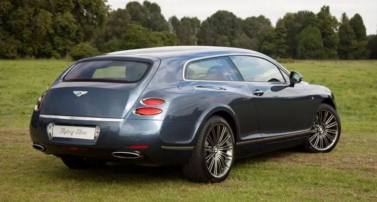 Bentley Continental Flying Star в кузове Shooting Brake от итальянского кузовного ателье Carrozzeria Touring Superleggera вышло на рынок в 2011 году. Фото с сайта: https://i.pinimg.com/736x/69/f6/97/69f6977fd58b378d4b9aad0ae90ae86f.jpg