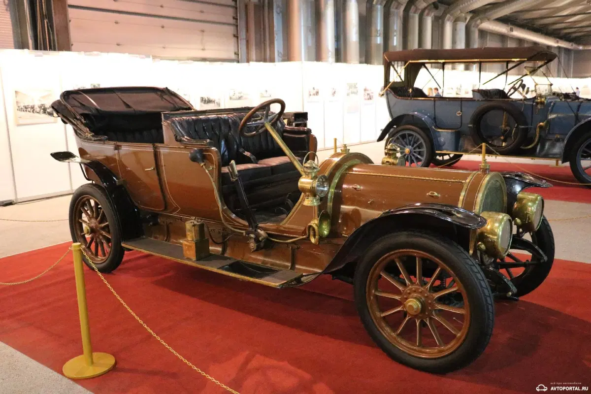 Lorraine-Dietrich Double Phaeton (1912). Фото с сайта https://avtoportal.ru/uploads/posts/2017-03/1489361652_img_0695_thumb.jpg