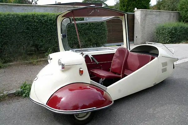 Messerschmitt KR175 (1955) Фото с сайта: https://old-time.ru/uploads/included_photogallery/fg4052/0frz52zp.jpg