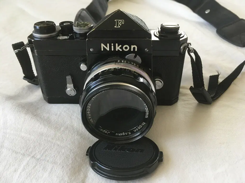 Nikon F ранний, январь 1960 года, объектив Nikkor-H Auto 1:2/50