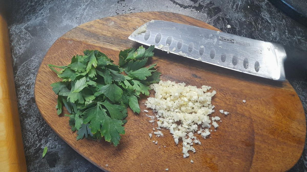Вомбатная кухня. Мясо с грибами.