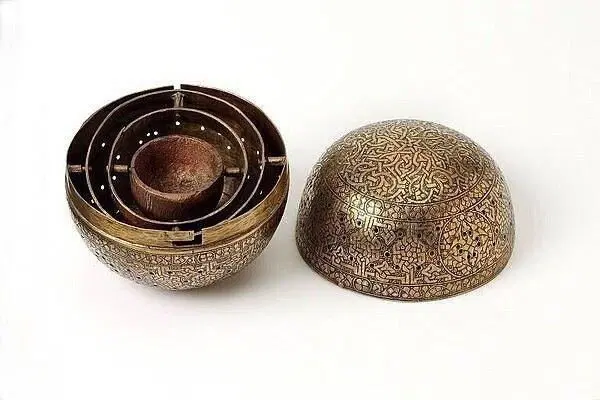 Грелка для рук, 1450 год