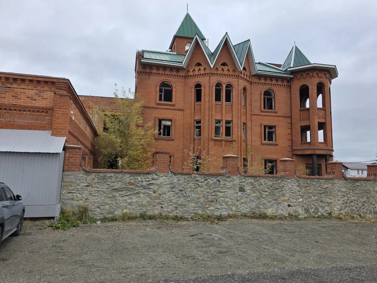 Заброшенный замок