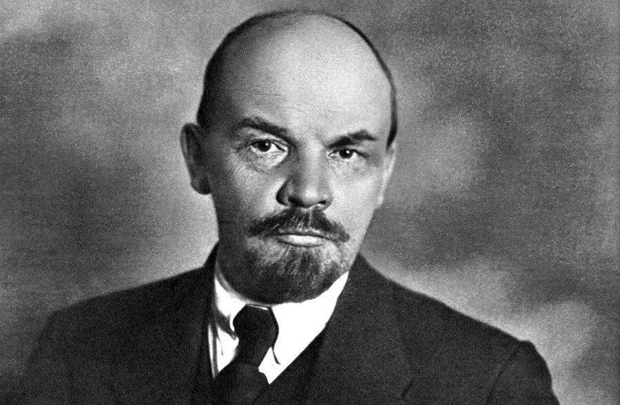 «Любая кухарка может управлять государством», — Владимир Ленин