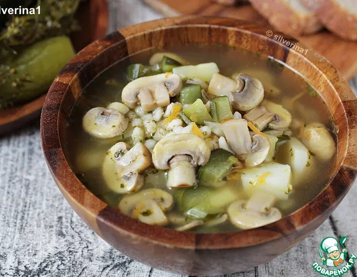 Рассольник с грибами.