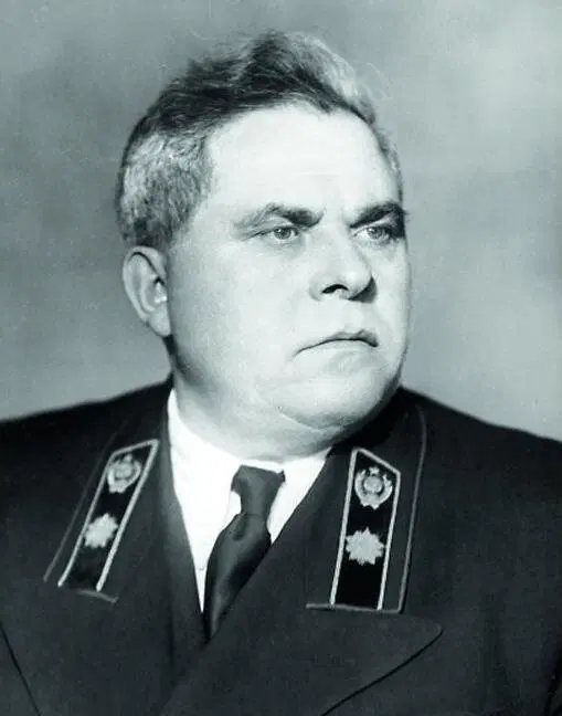Понятно что у такого, хуй бы заморозили активы.