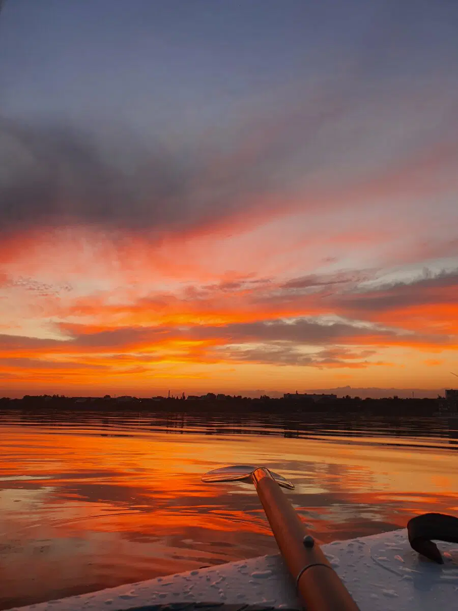 В мелком омуте дыры водятся