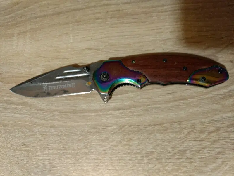 Задаренный нож