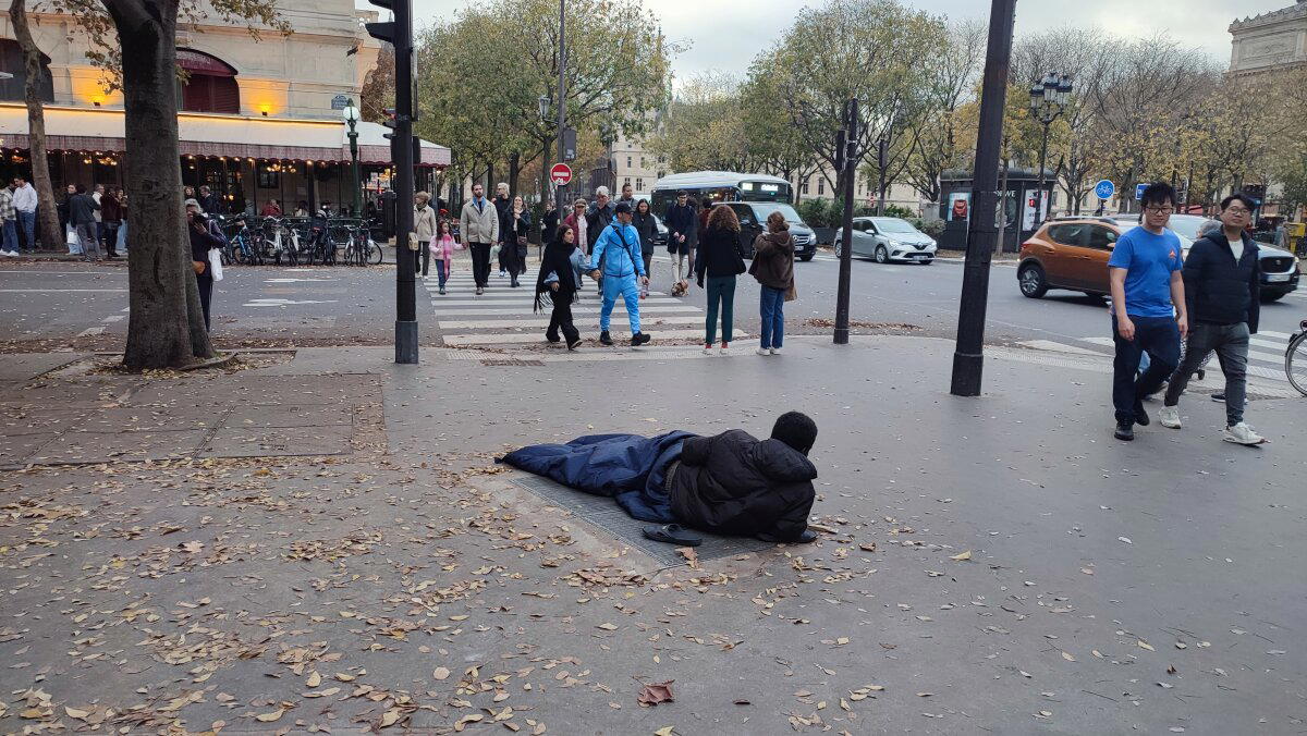 Я незнаю почему из разрешают такое.