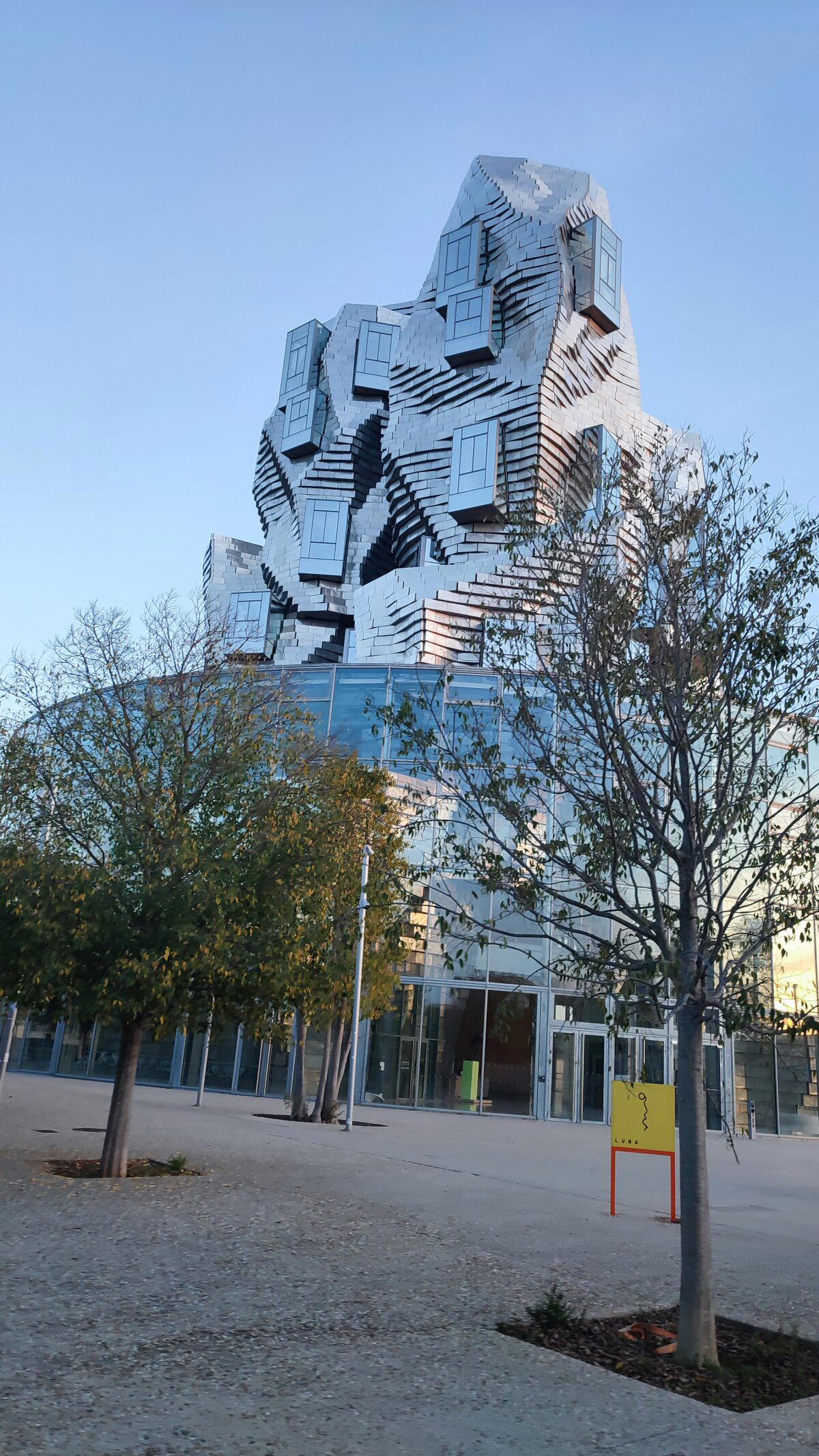 Удивительная архитектура.