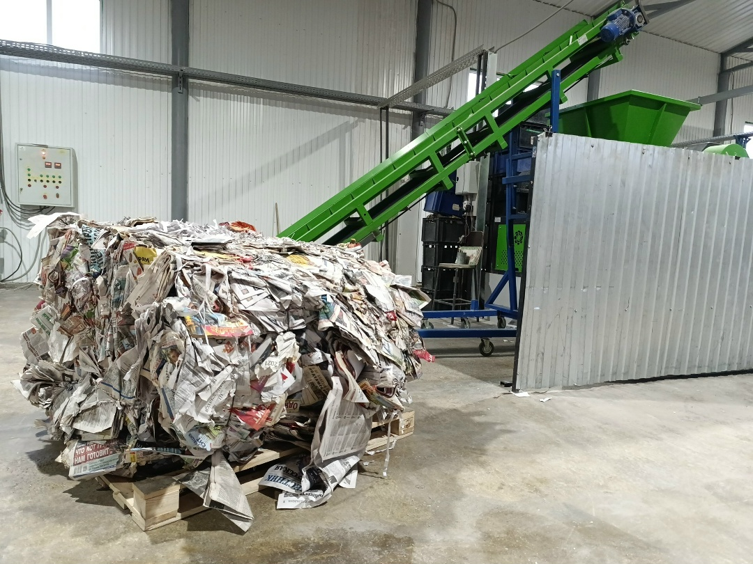 Как газеты перерабатывают в утеплитель