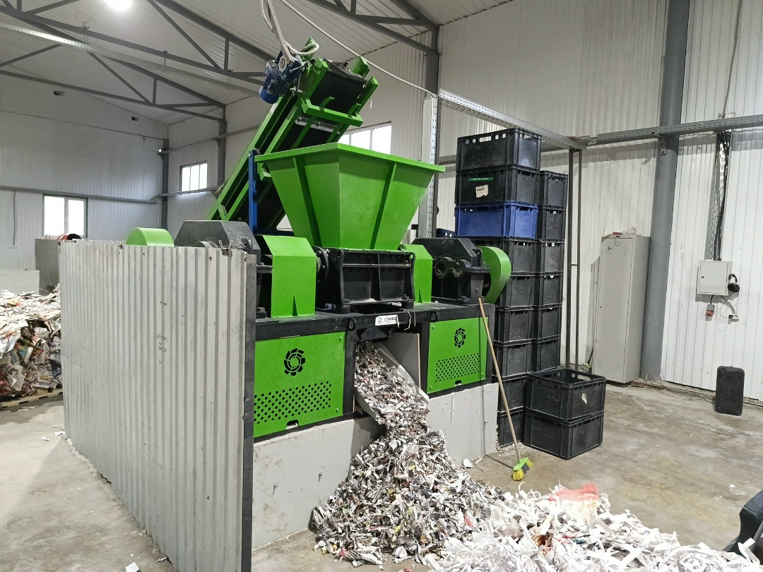 Как газеты перерабатывают в утеплитель