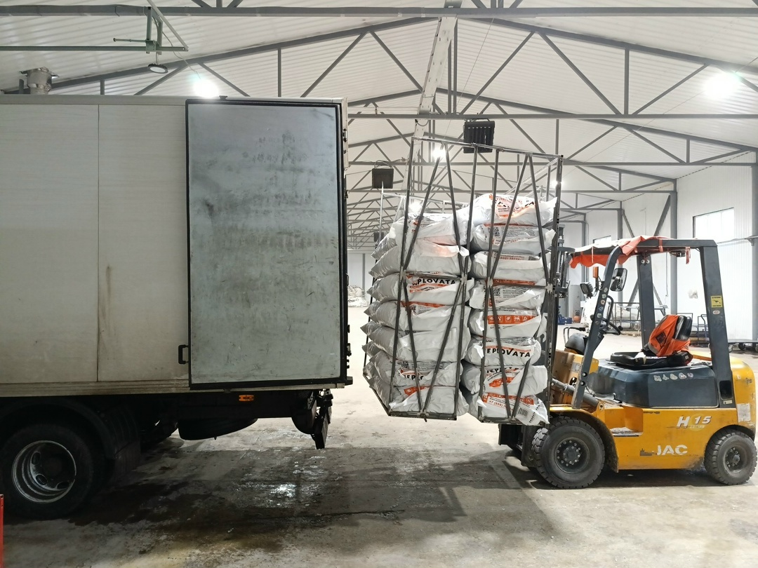 Как газеты перерабатывают в утеплитель