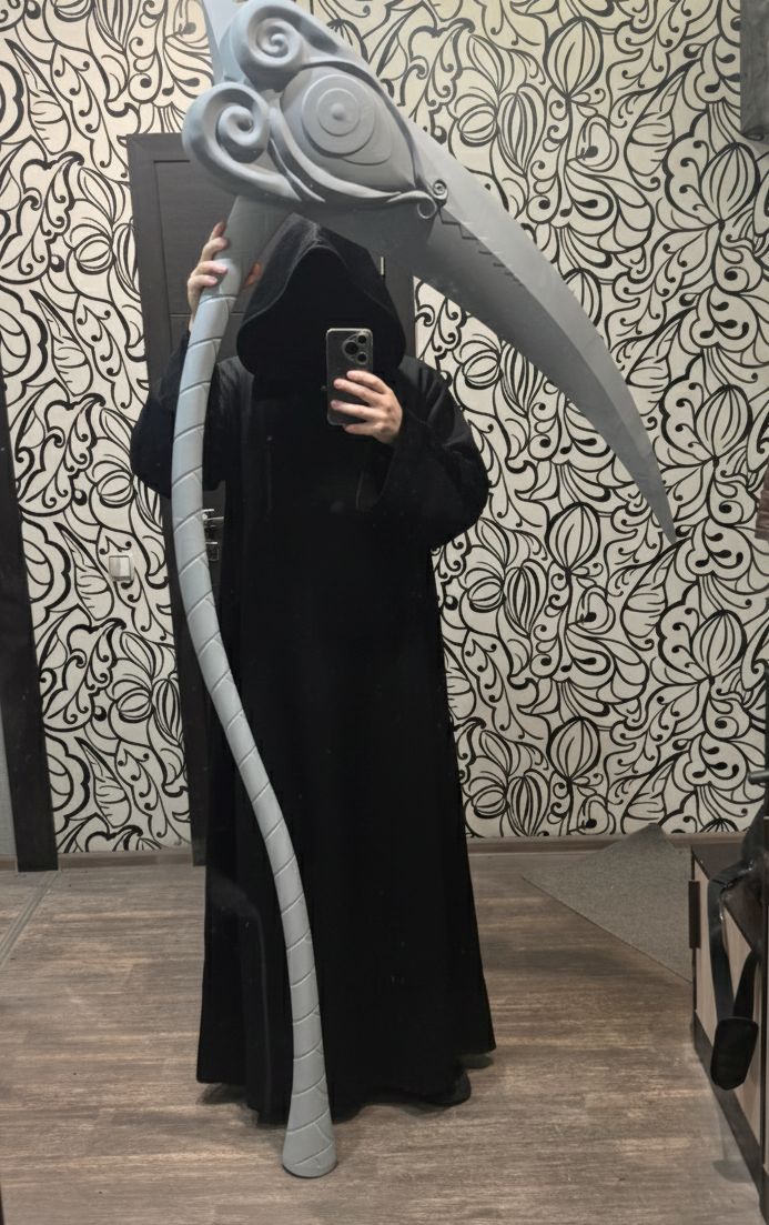 Коса Танатоса из игры Хейдс