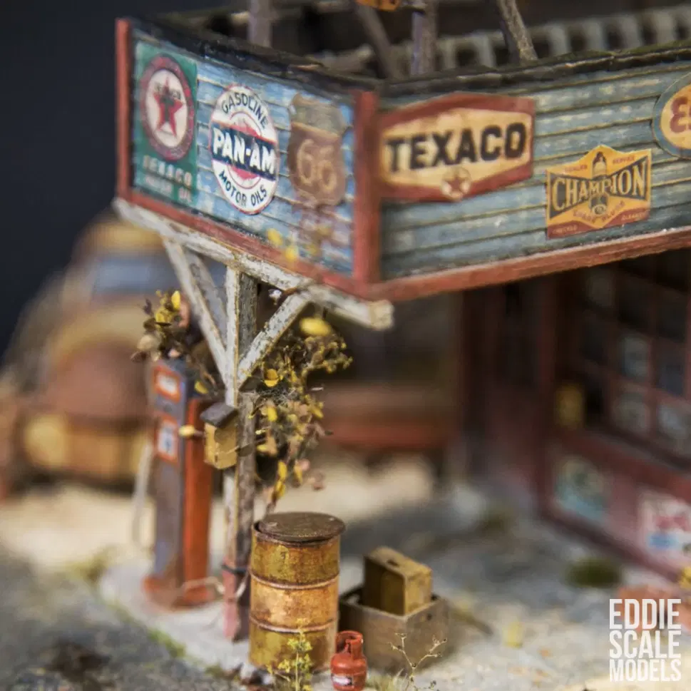Диорама заброшенной Американской Автозаправки