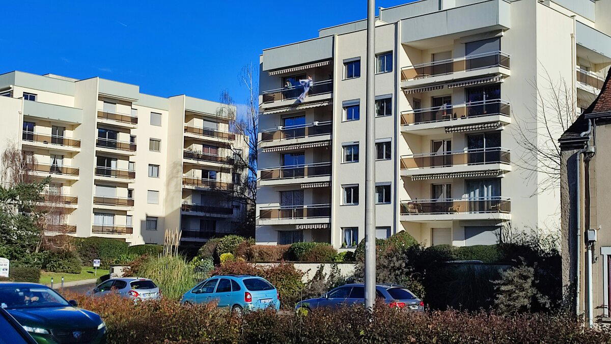 Дома смотрятся классно.