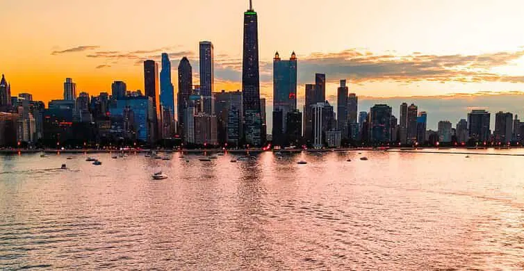 Одна из причин Чикаго и негры конечно а не все эти тайны )))