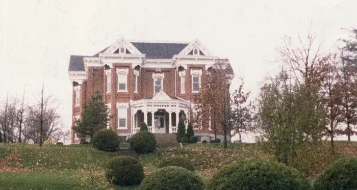 Та самая колония (фото 1985 г.), закрыта в 2005