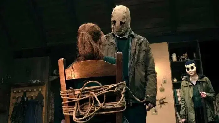 «Незнакомцы: Начало» (2024)