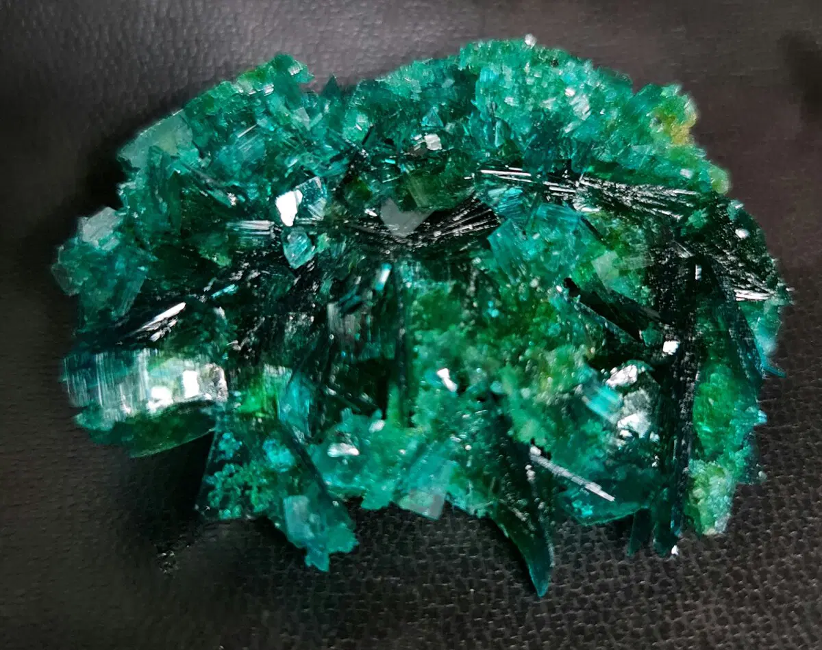 Делал электролит для никелирования и лишнюю оставил часть - за лето подиспарился.