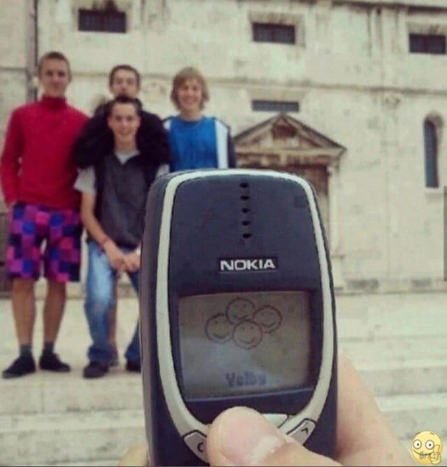 Среда, и пахнет спелой дочкой.