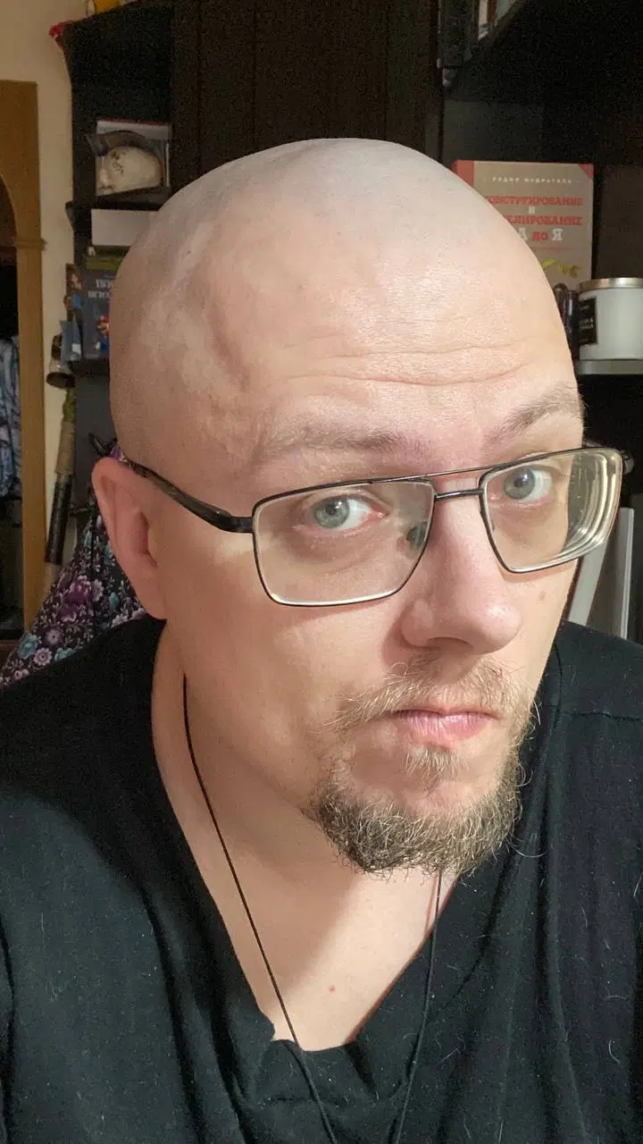 Ну вот что я вам буду про шампунь рассказывать? Вы ж мне не поверите