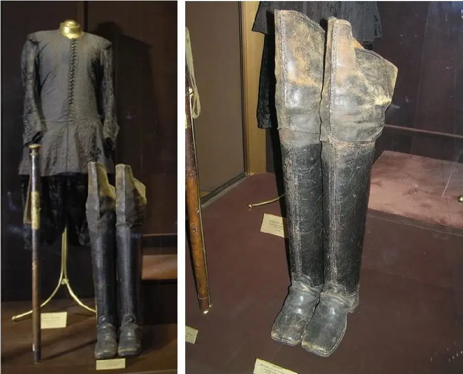 Ботфорты Петра I конец XVII в., изготовлены им собственноручно.