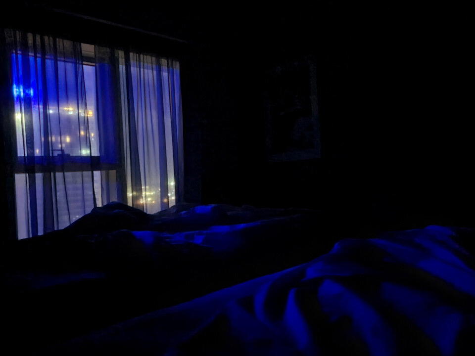 Цветомузыка от соседей.