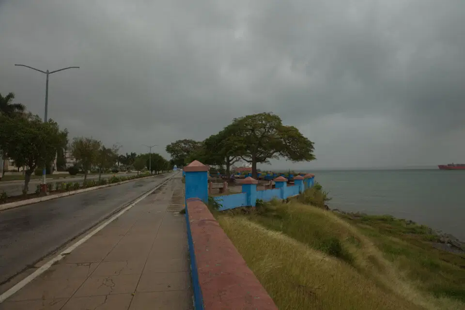 Остановились в туалет в г.Матанзас, в котором я относительно работыл.