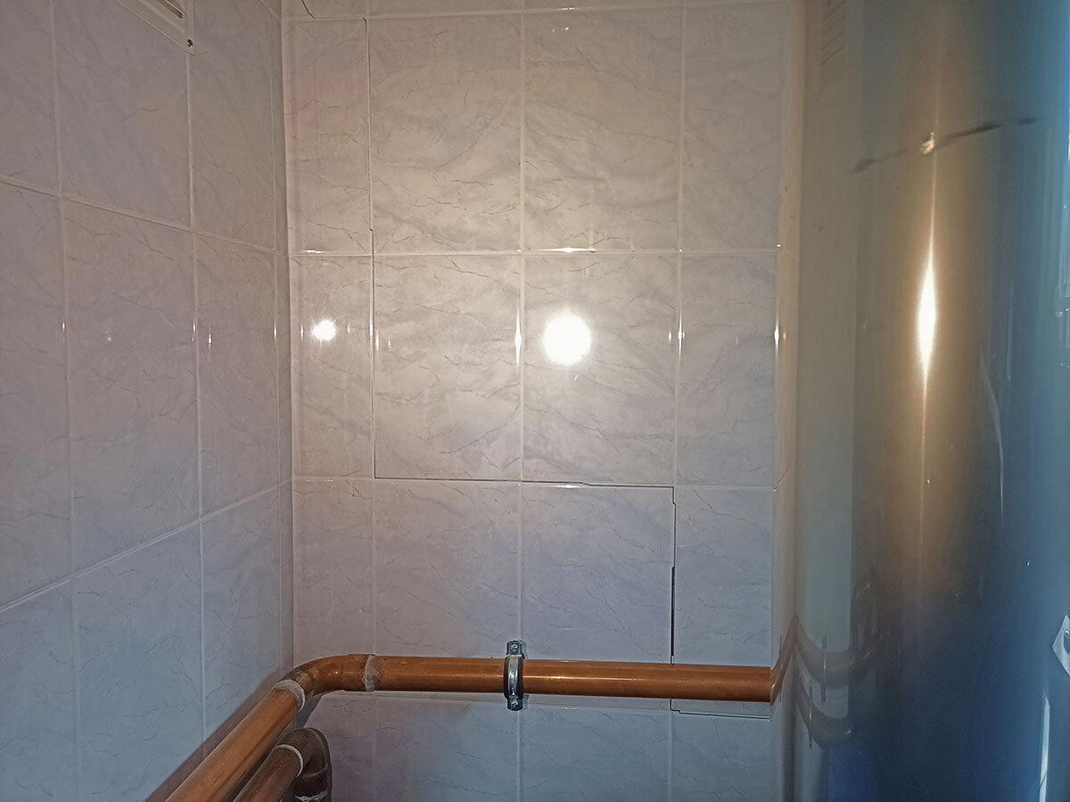 Газоблок. Стоял-стоял и... чпок! Как я осматривал трёхэтажный газобетонный дом ценой больше 60 млн. и почему мы его не купили