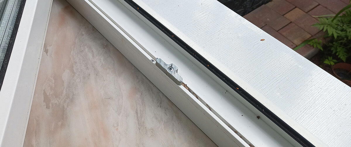 Газоблок. Стоял-стоял и... чпок! Как я осматривал трёхэтажный газобетонный дом ценой больше 60 млн. и почему мы его не купили