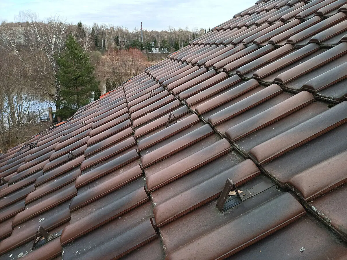 Богатые тоже плачут. И хотят впарить руины задорого. Или, как я не дал заказчикам купить поместье за 50 млн. рублей