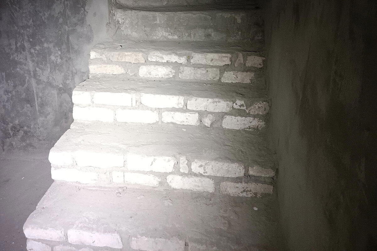 Жара в Брянском экспрессе! Дом из пеноблока. Риэлтер сказал - фигня, почините!