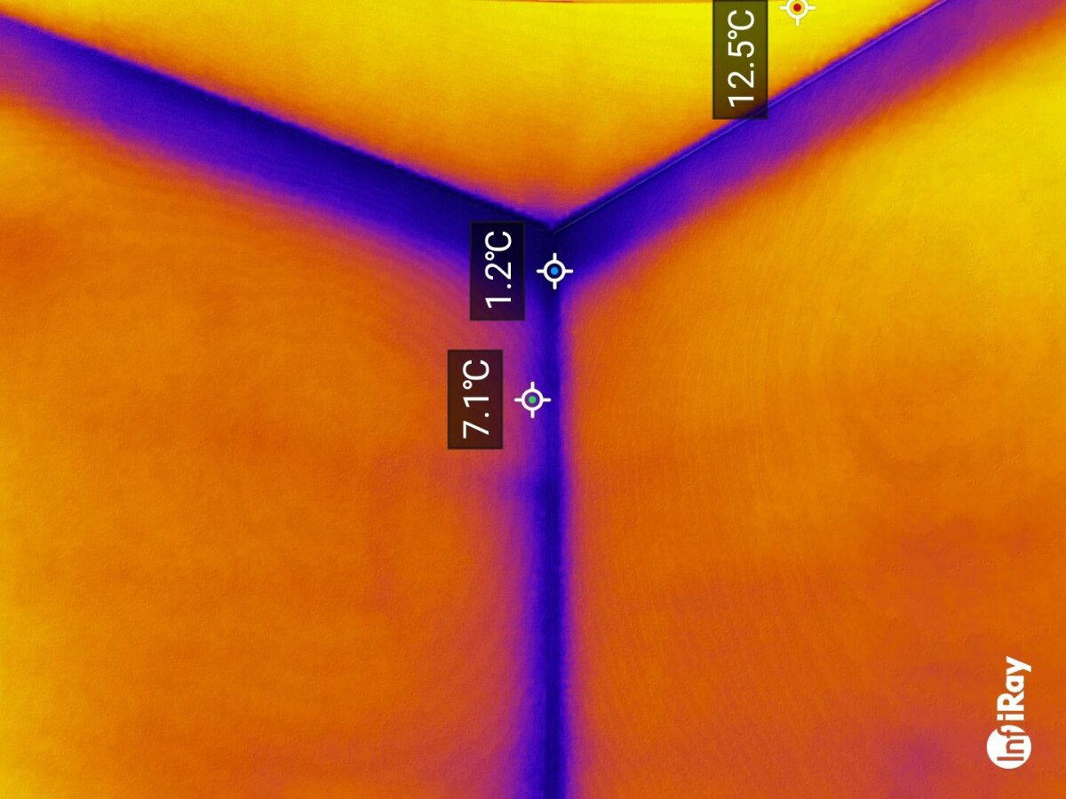 Ледяной дом. Осмотр дома из газобетона без дополнительного утепления при -25°С