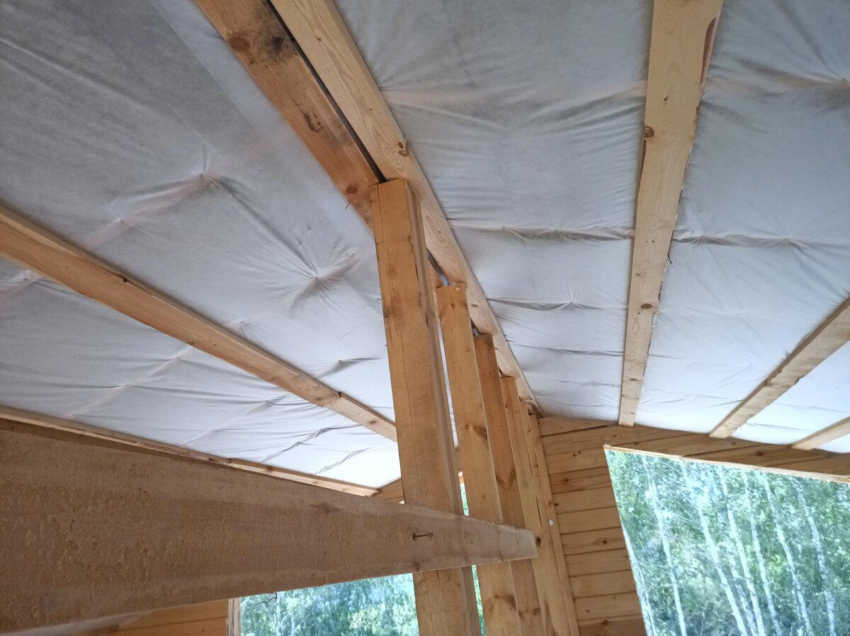 Это просто подпорки, тут нет конструктивных узлов и соединений.