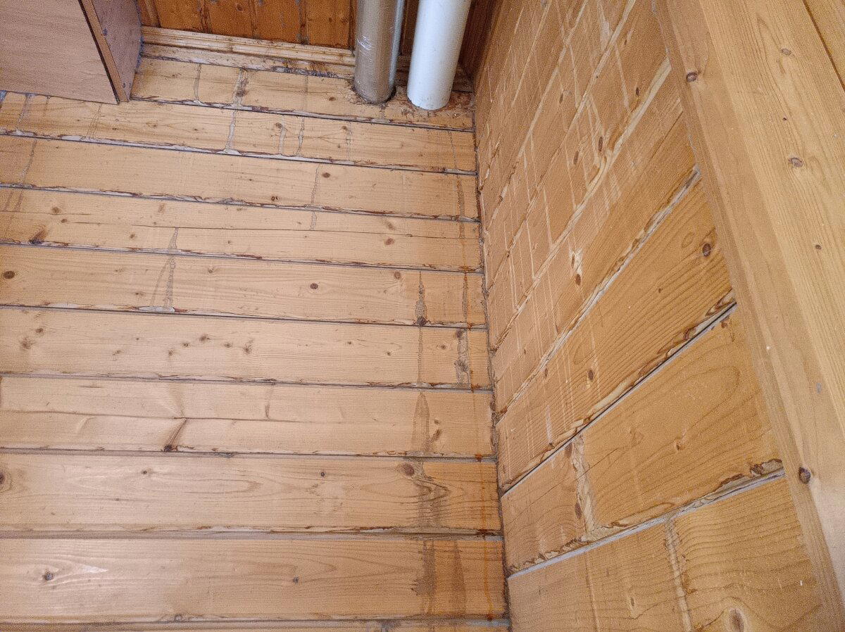 Щелетерем из клееного бруса - конструктив потерян. Очередной отчёт об осмотре брусового дома перед покупкой